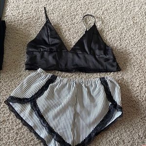 Lingerie/pj set